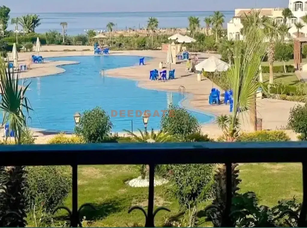 قرية الجلالة أزور - شاليه 68 متر